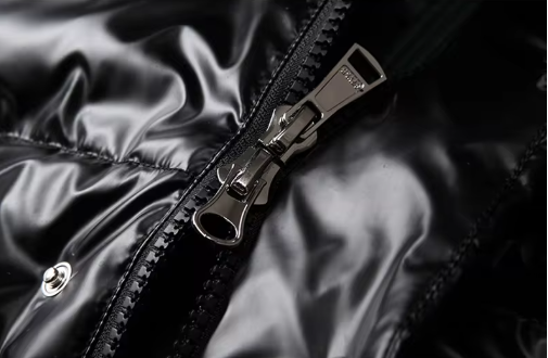 ArcticShield Puffer Jacket - Embrace Style and Warmth with the StyleStride Jacket