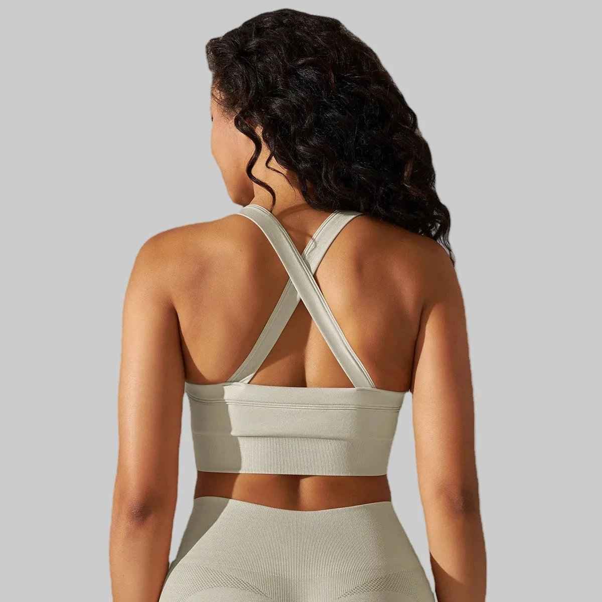 SculptFit Seamless Sports Bra - NORDUM.SHOP