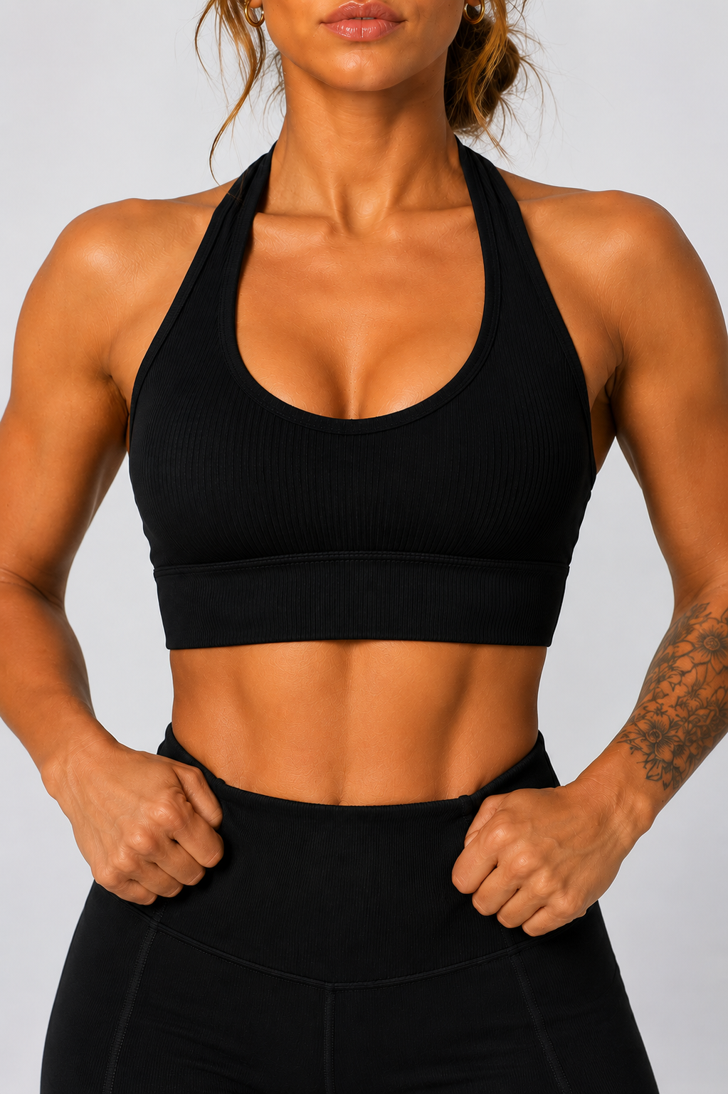 Women’s Seamless Halter Neck Sports Bra - NORDUM.SHOP