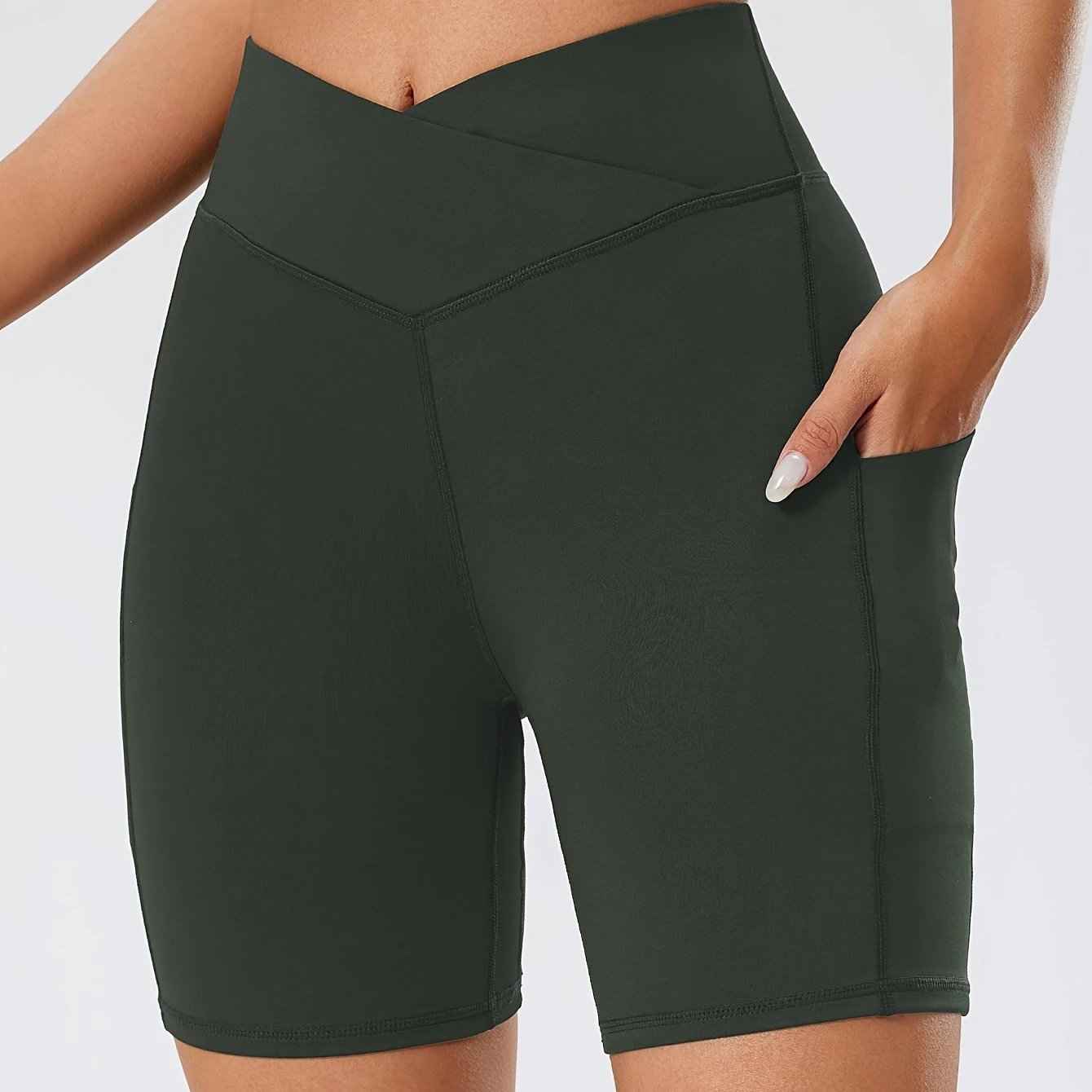 Sculpt Pocket Shorts – High Waist V-Waist Fit - NORDUM.SHOP