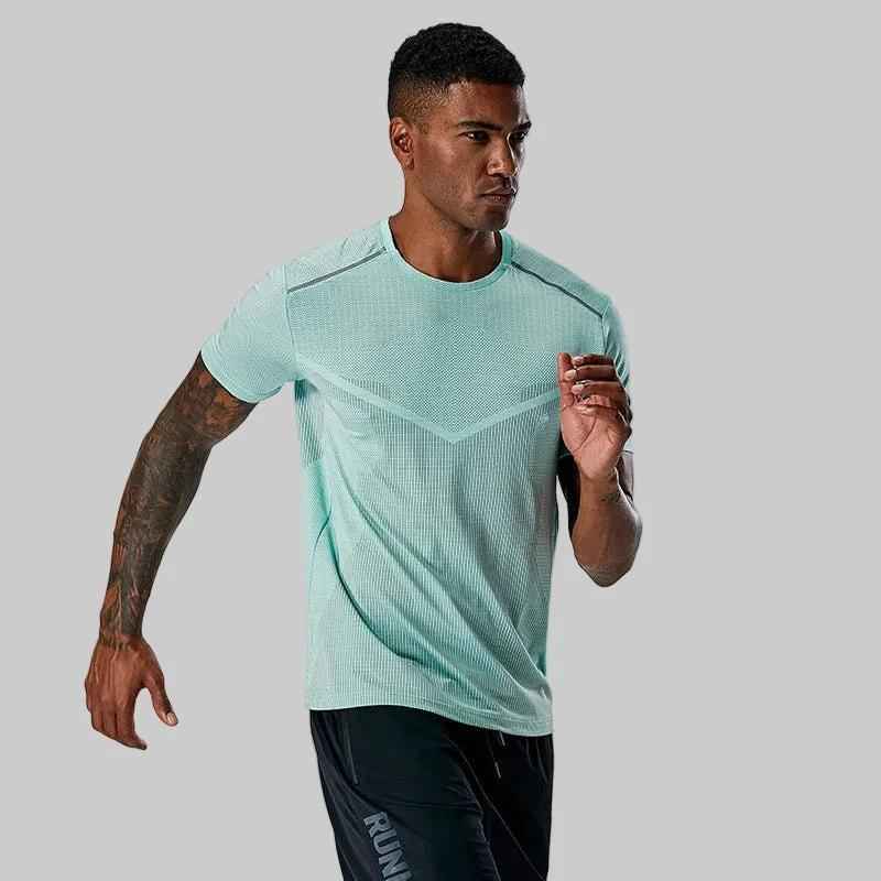 Men’s Performance Stretch T-Shirt – Breathable & Quick-Dry Activewear - NORDUM.SHOP