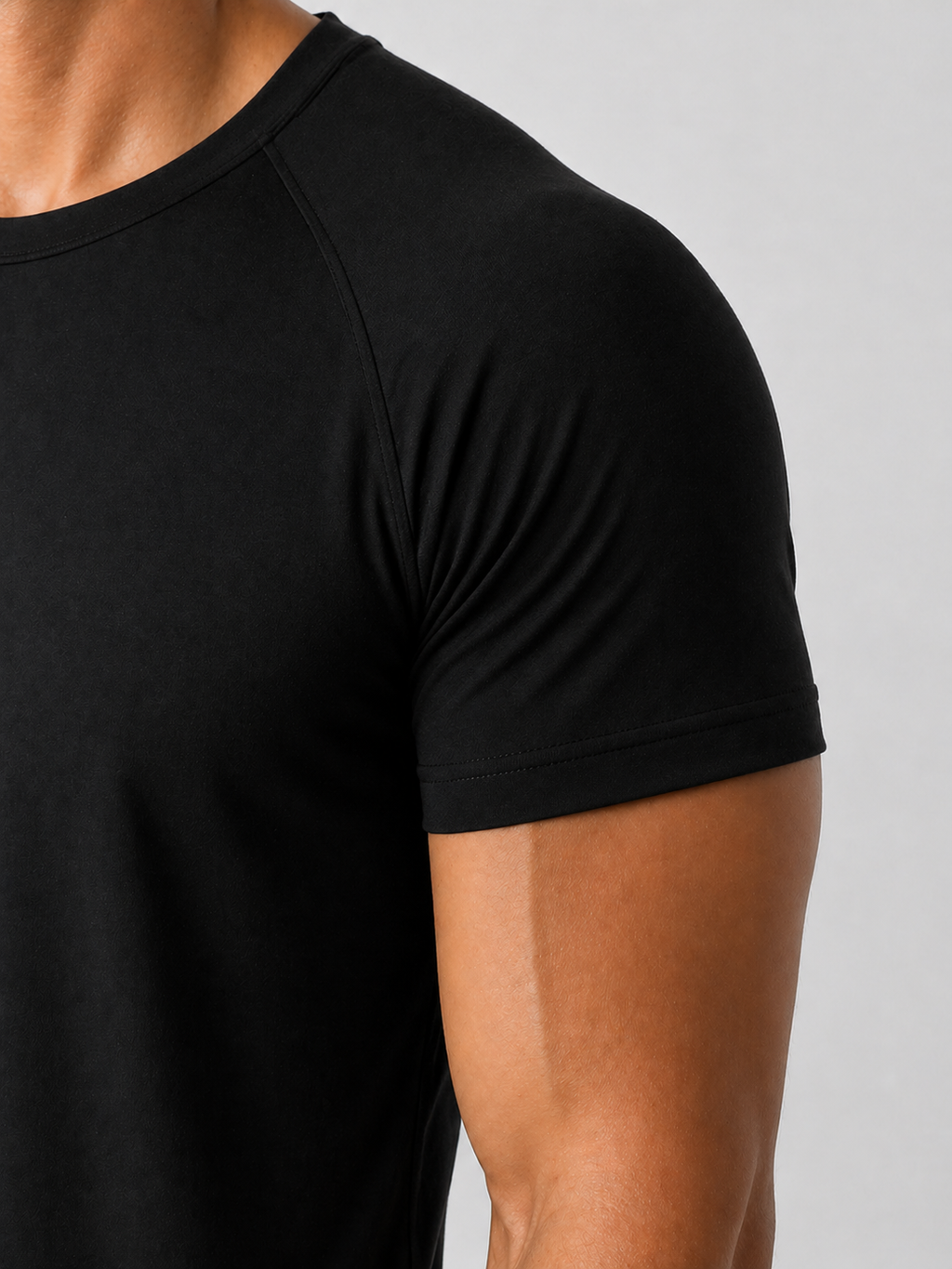 mens workout t shirt black sleeve detail