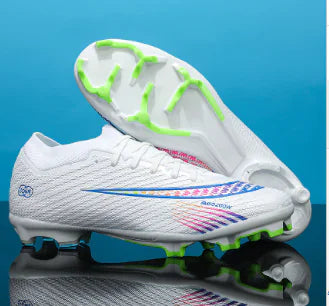 GripLock Soccer Cleats - NORDUM.SHOP