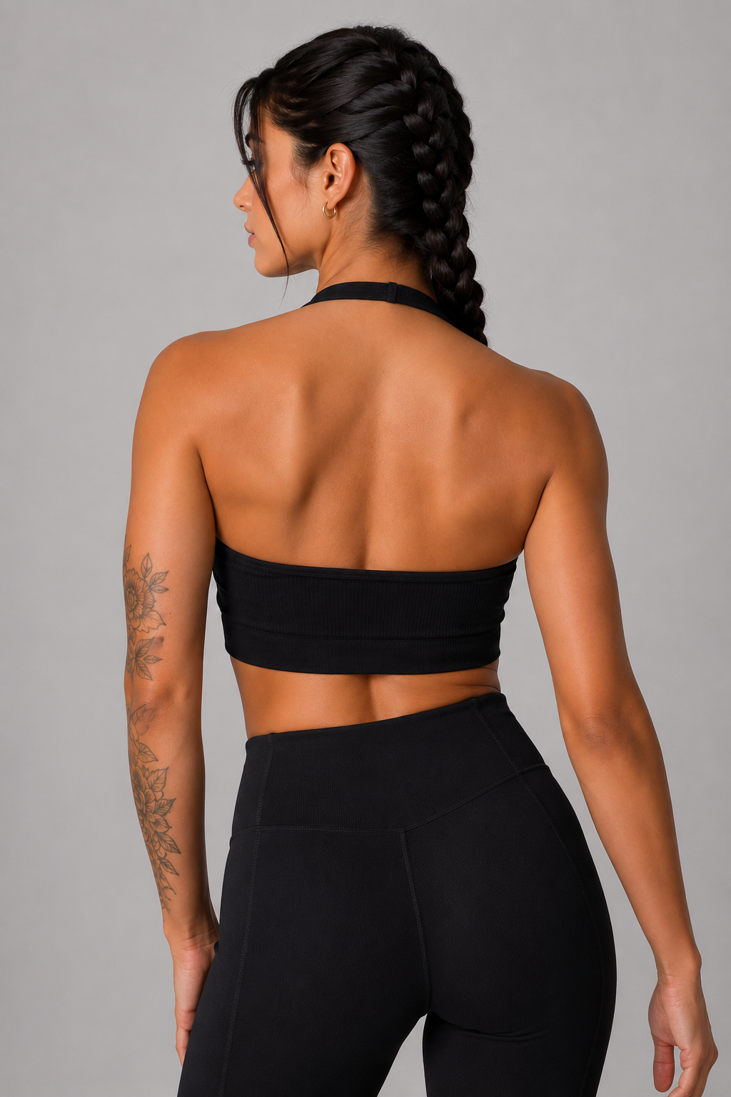 Women’s Seamless Halter Neck Sports Bra - NORDUM.SHOP