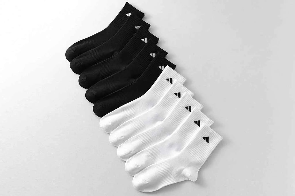 gym socks black and white mixed pack close view