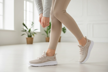 Flying Woven Shoes TwinTilt Steel Pet Feeder