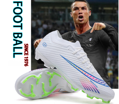 GripLock Soccer Cleats - NORDUM.SHOP