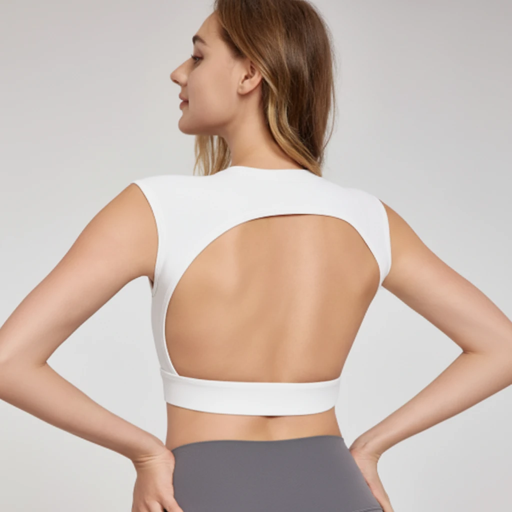 SculptBack™ Crop Top – Open Back & High Support - NORDUM.SHOP